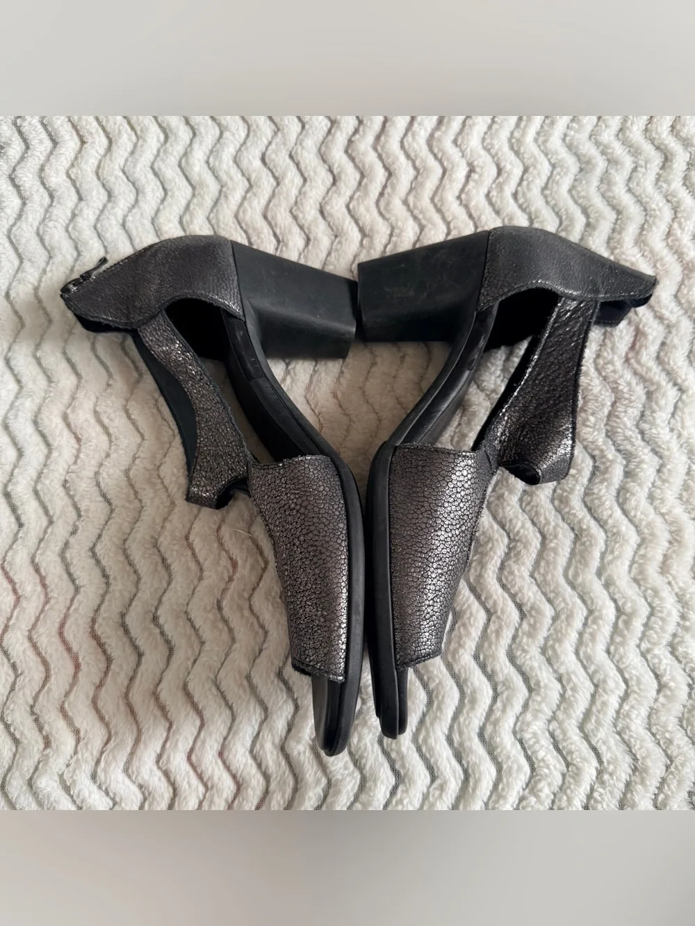 Arche Farako Gray Metallic Heels Zip Closure Open Toe Shoes Sz 40